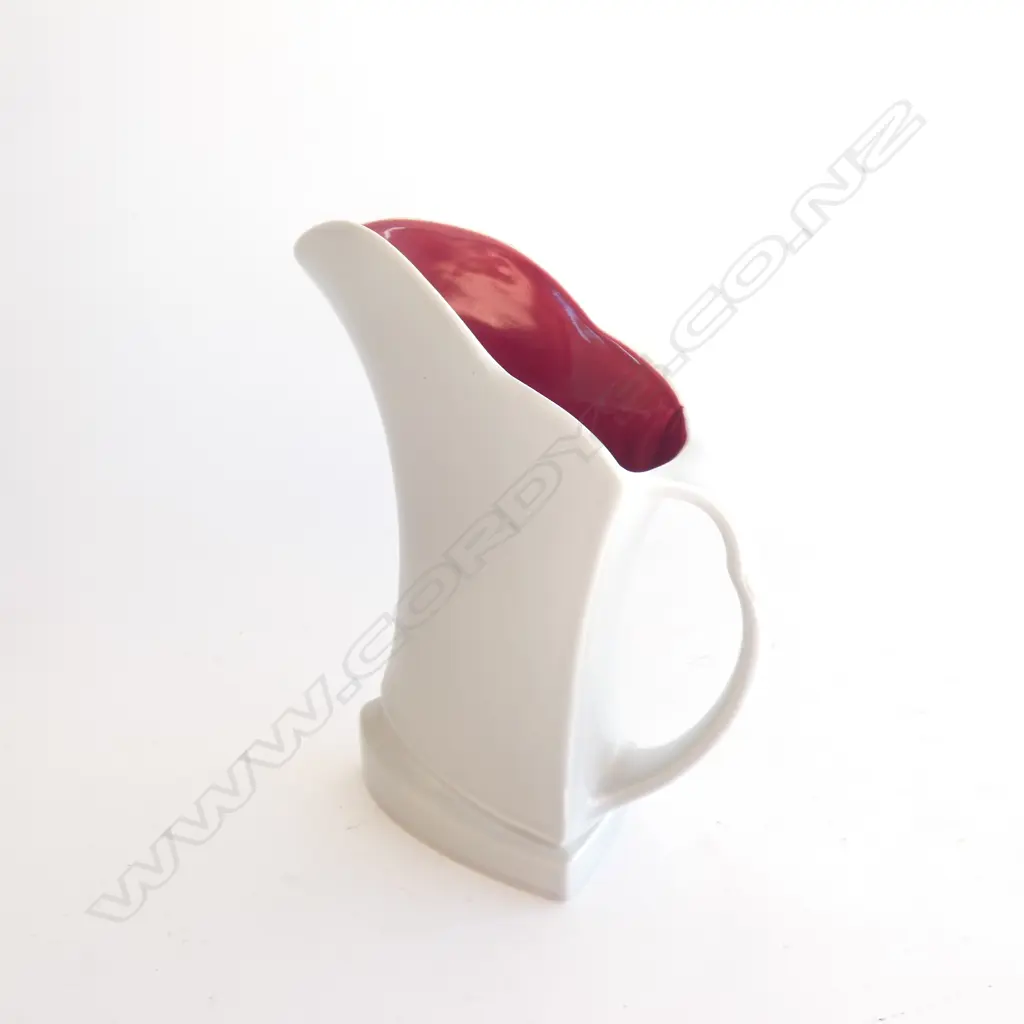 A Crown Devon jug Image 1++